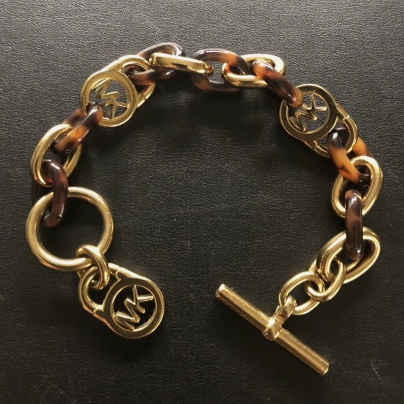 Michael Kors MK Logo Bracelet Gold Tone Tortoise Shell Link Toggle Brace… - Picture 6 of 7
